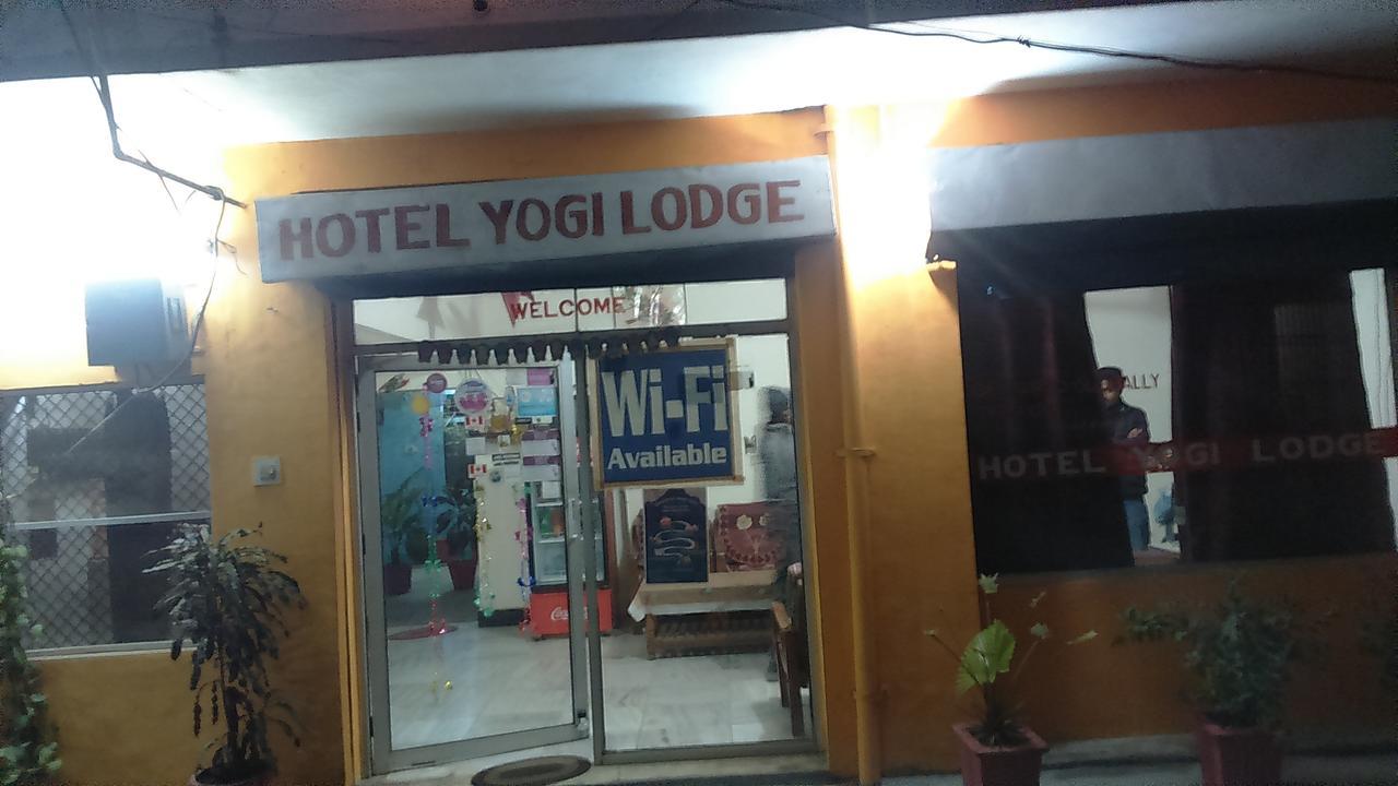Hotel Yogi Lodge Khadzsuráhó Kültér fotó