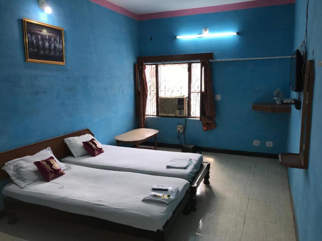 Hotel Yogi Lodge Khadzsuráhó Kültér fotó
